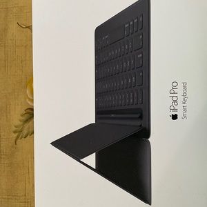 iPad Pro Smart Keyboard